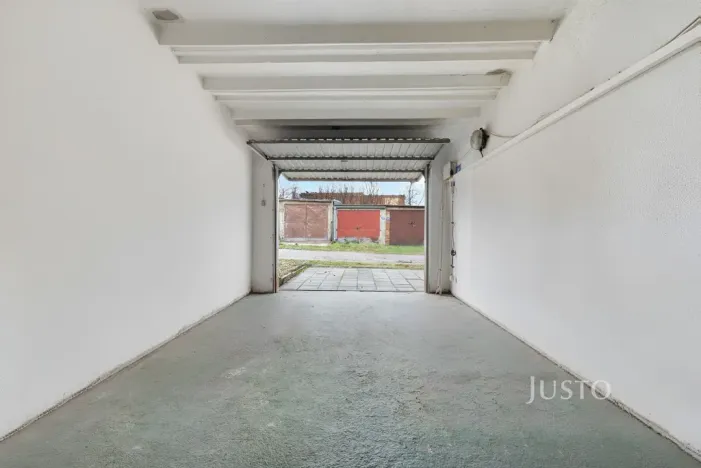 Pronájem garáže, Šlapanice, Dlouhá, 16 m2