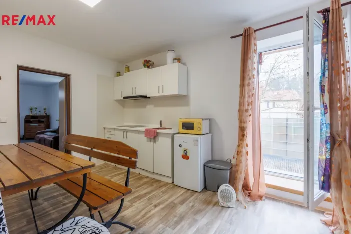 Prodej výrobních prostor, Karlovy Vary - Rybáře, Sokolovská, 2017 m2