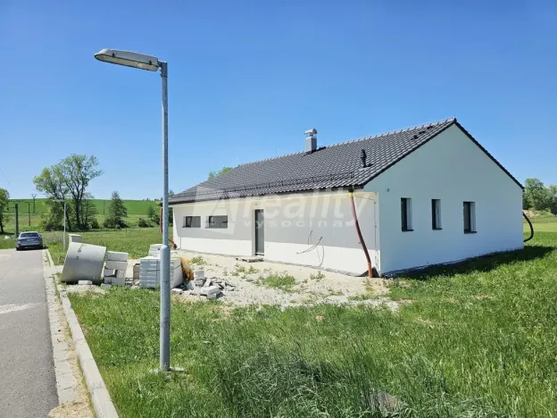 Prodej rodinného domu, Měřín, K Pustině, 130 m2