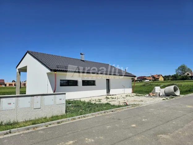 Prodej rodinného domu, Měřín, K Pustině, 130 m2
