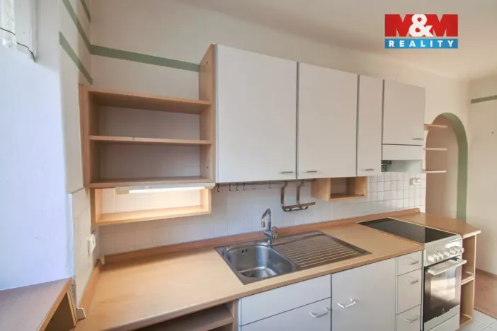 Prodej bytu 2+1, Rožnov pod Radhoštěm, 1. máje, 62 m2