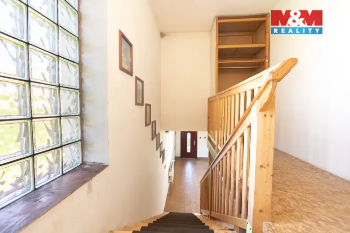 Prodej rodinného domu, Bousov, 200 m2