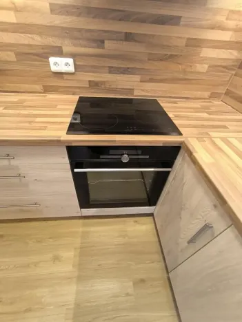 Pronájem bytu 2+kk, Hradec Králové - Pražské Předměstí, Dukelská třída, 54 m2