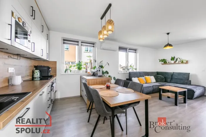 Prodej bytu 4+kk, Vochov, 79 m2