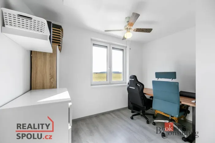 Prodej bytu 4+kk, Vochov, 79 m2