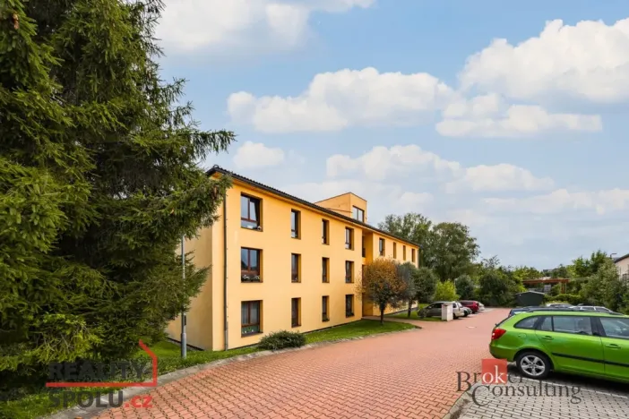 Pronájem bytu 2+kk, Hostivice, Čsl. armády, 42 m2