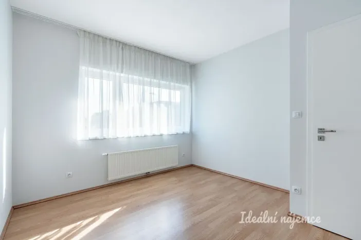 Pronájem bytu 4+kk, Praha - Letňany, Nepomuckých, 95 m2