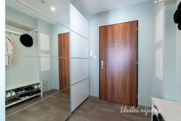 Pronájem bytu 4+kk, Praha - Letňany, Nepomuckých, 95 m2