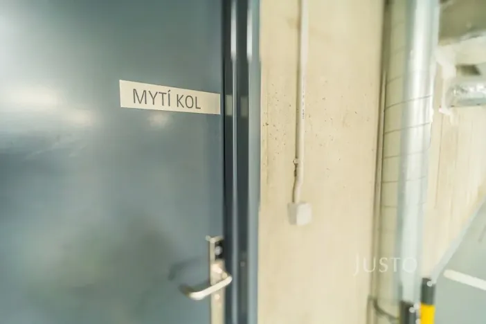 Pronájem bytu 2+kk, Praha, Wassermannova, 49 m2