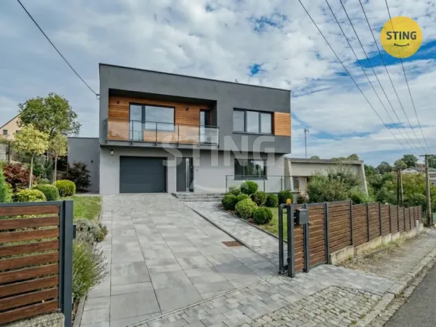 Prodej rodinného domu, Dolní Lhota, K nádraží, 220 m2