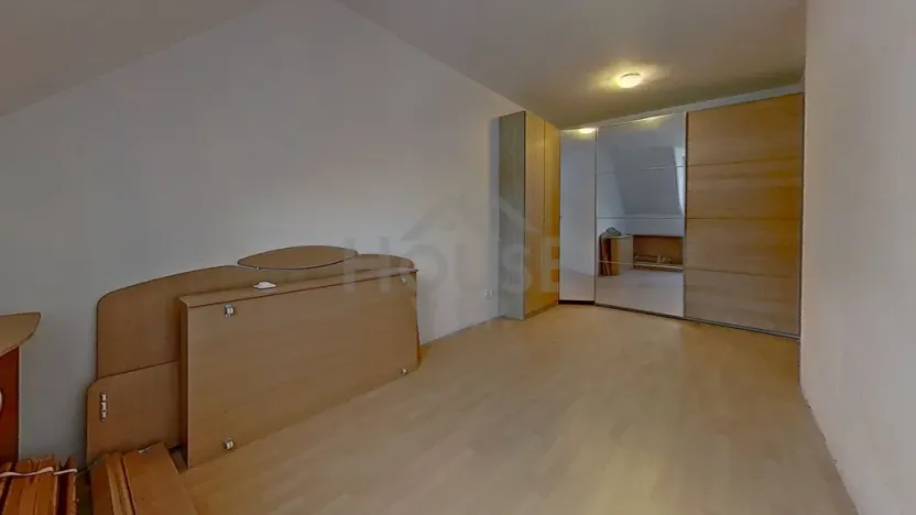 Prodej rodinného domu, Holubice, 158 m2