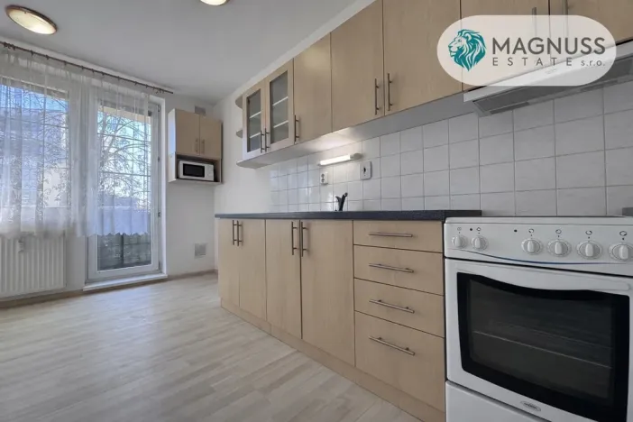 Prodej bytu 1+1, Olomouc, Slavonínská, 40 m2