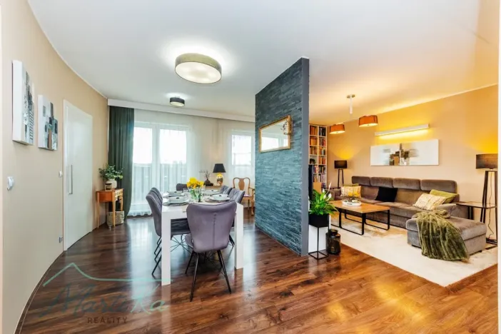 Prodej bytu 4+kk, Čelákovice, Sokolovská, 109 m2