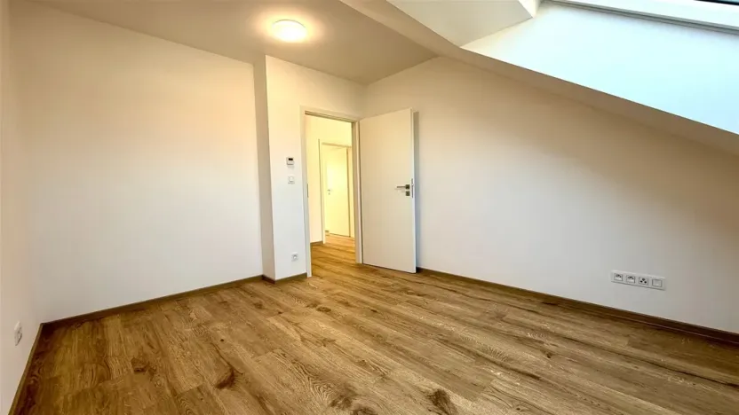 Pronájem bytu 4+kk, Cheb, Evropská, 105 m2