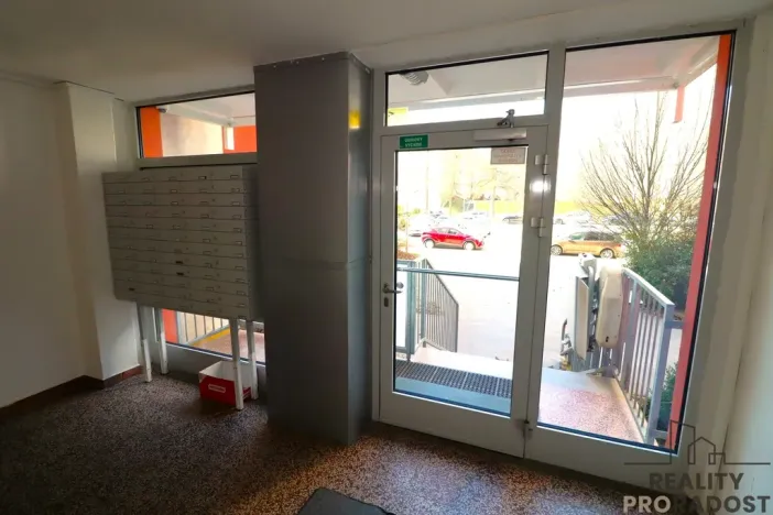 Pronájem bytu 1+kk, Brno, Velkopavlovická, 32 m2