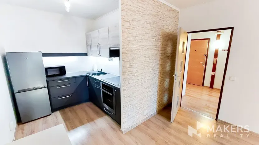 Pronájem bytu 2+kk, Kladno, Tyršova, 43 m2