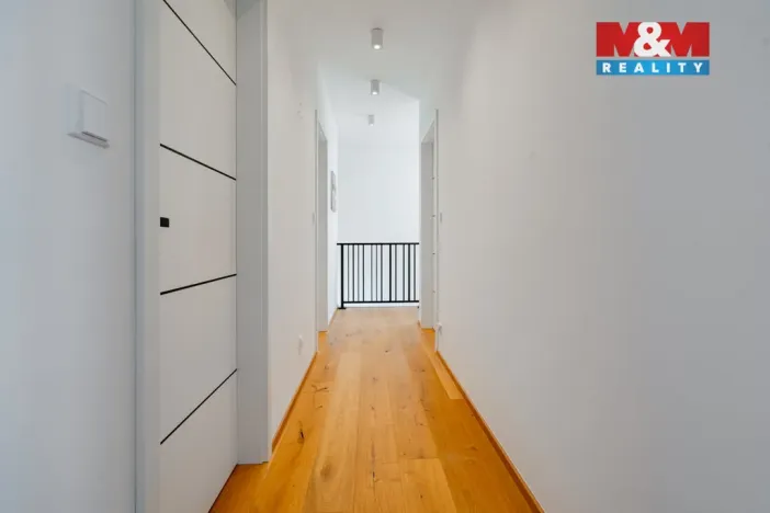 Prodej rodinného domu, Předboj, K Parku, 297 m2