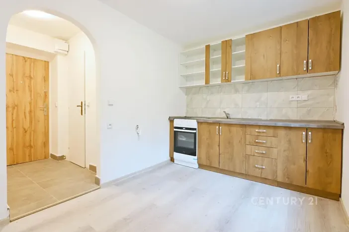 Pronájem bytu 2+kk, Litvínov, Horská, 42 m2