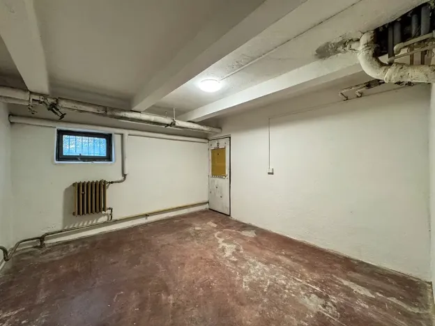 Pronájem skladu, Praha - Komořany, Krupná, 15 m2