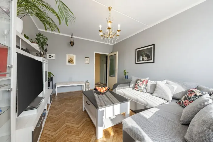 Prodej bytu 3+1, Praha - Libuš, Mirotická, 71 m2