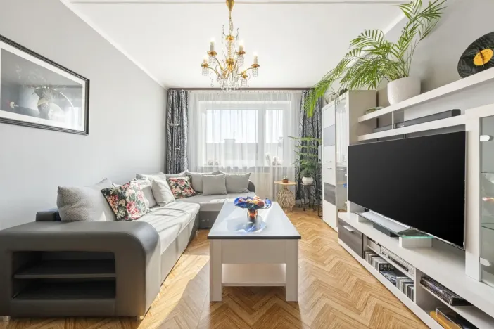 Prodej bytu 3+1, Praha - Libuš, Mirotická, 71 m2