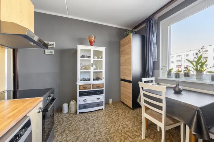 Prodej bytu 3+1, Praha - Libuš, Mirotická, 71 m2