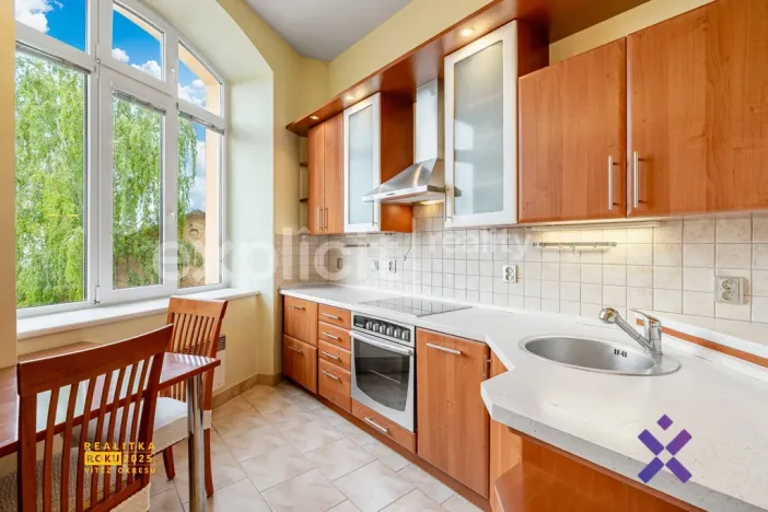 Prodej bytu 1+1, Hradec Králové - Kukleny, Za Škodovkou, 46 m2