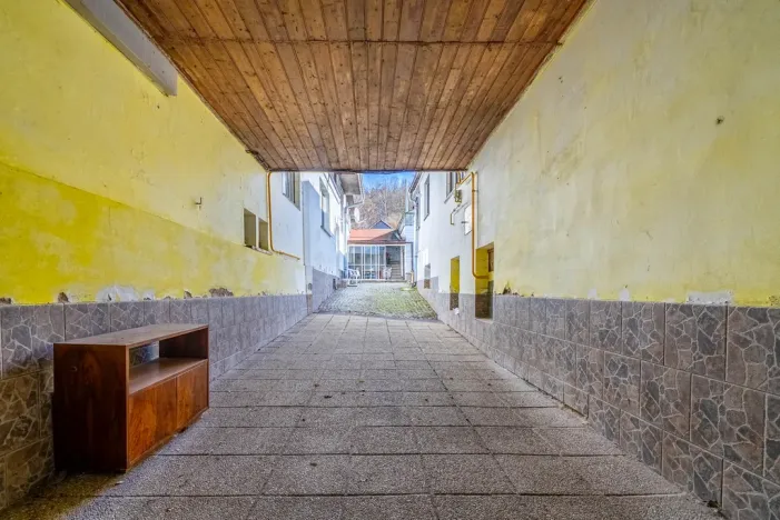 Prodej rodinného domu, Úsobí, 365 m2