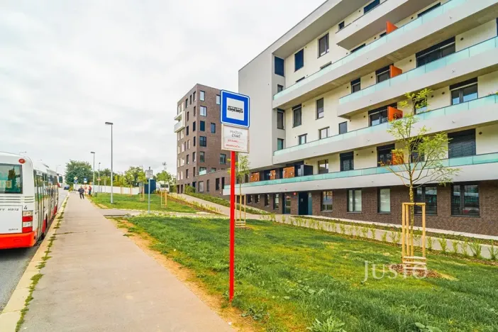 Pronájem bytu 2+kk, Praha - Hlubočepy, Wassermannova, 49 m2