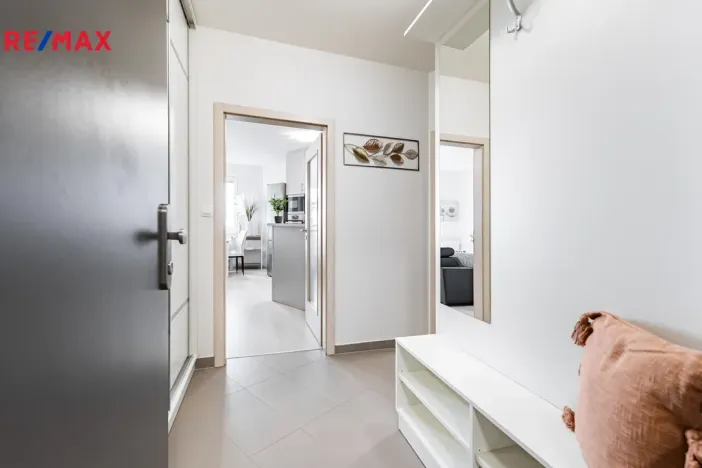 Prodej bytu 1+kk, Praha - Letňany, Miroslava Hajna, 48 m2