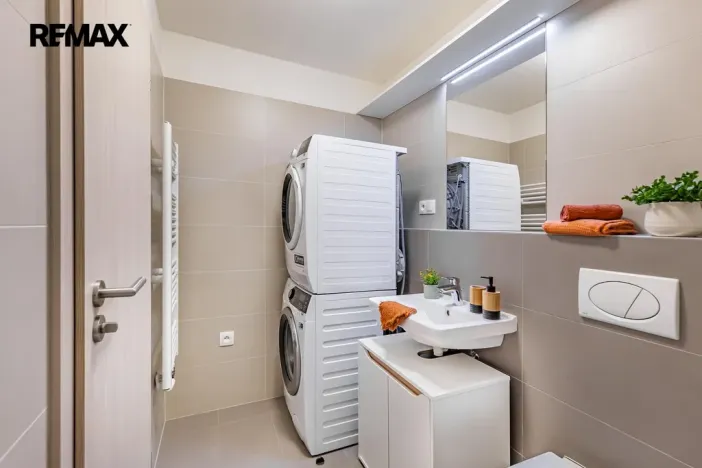 Prodej bytu 1+kk, Praha - Letňany, Miroslava Hajna, 48 m2