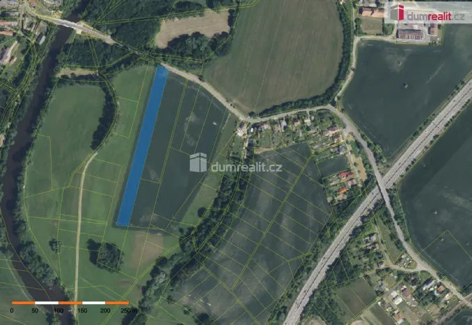 Prodej pole, Loukov, 23392 m2