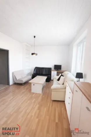 Prodej bytu 3+kk, Trstěnice, 79 m2