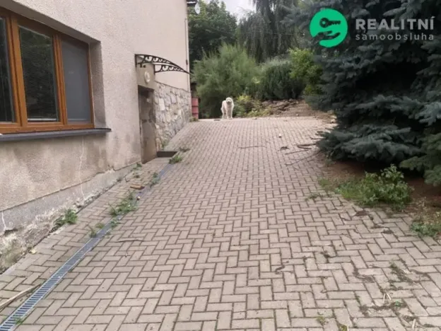 Prodej rodinného domu, Květinov, Květinov, 185 m2