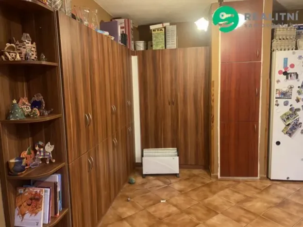 Prodej rodinného domu, Květinov, Květinov, 185 m2