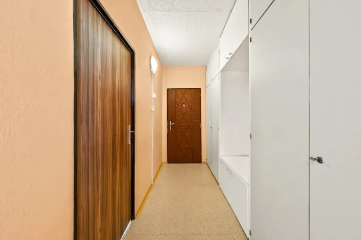 Prodej bytu 3+1, Studená, Komenského, 74 m2