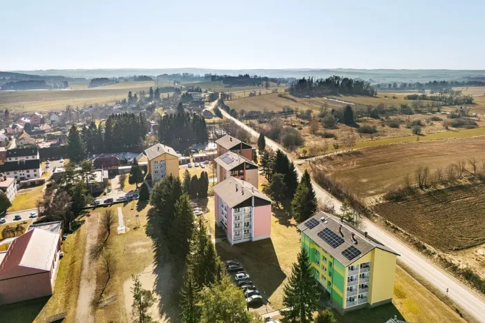 Prodej bytu 3+1, Studená, Komenského, 74 m2