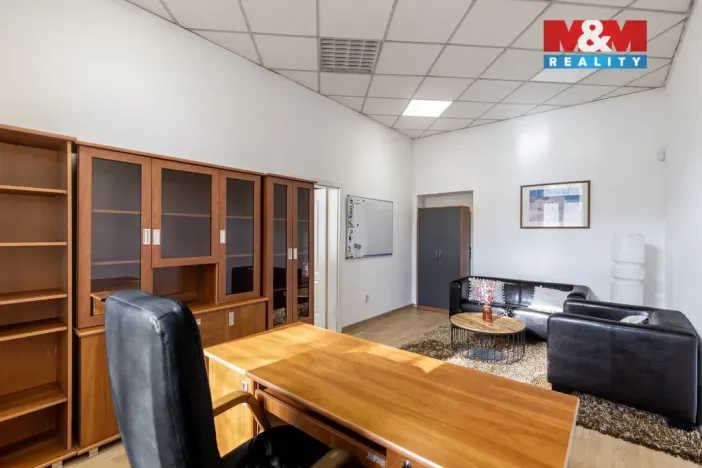 Prodej kanceláře, Ostrava - Kunčičky, Škrobálkova, 700 m2