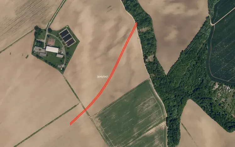 Prodej pole, Kunovice, 4657 m2