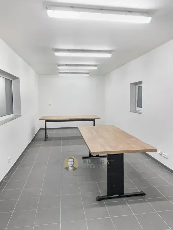 Prodej skladu, Kostelec nad Labem, Neratovická, 3457 m2