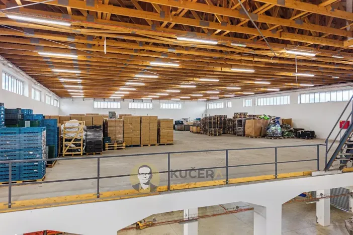 Prodej výrobních prostor, Kostelec nad Labem, Neratovická, 3457 m2