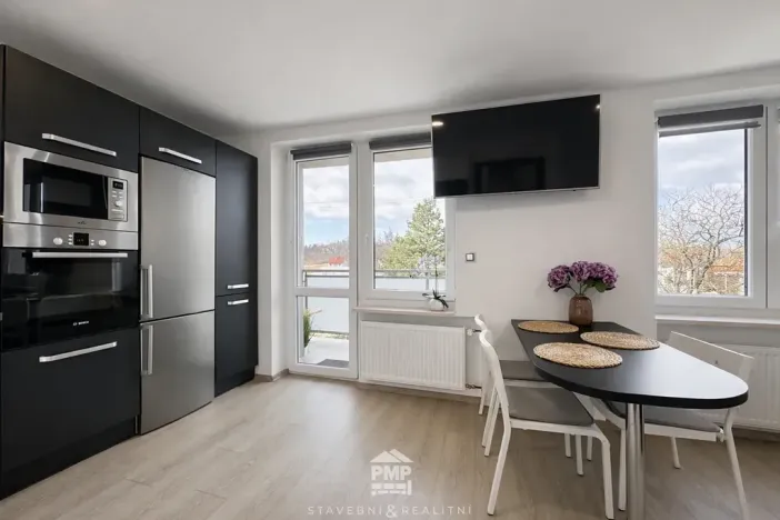 Pronájem bytu 3+kk, Střelice, Ant. Smutného, 77 m2