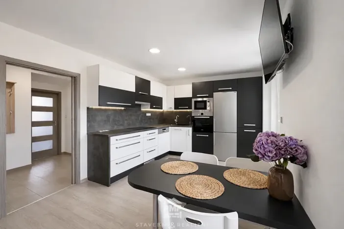 Pronájem bytu 3+kk, Střelice, Ant. Smutného, 77 m2