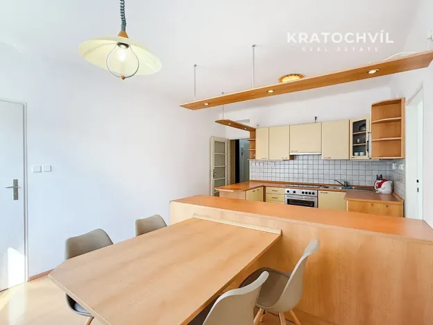 Pronájem bytu 1+1, Praha - Nusle, Na Jezerce, 53 m2