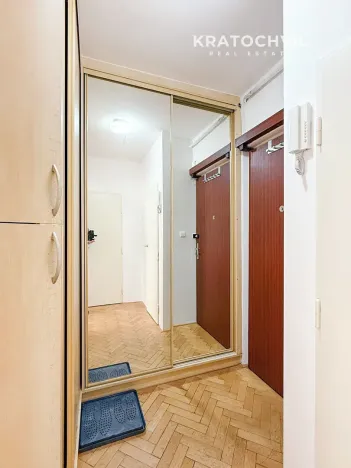 Pronájem bytu 1+1, Praha - Nusle, Na Jezerce, 53 m2