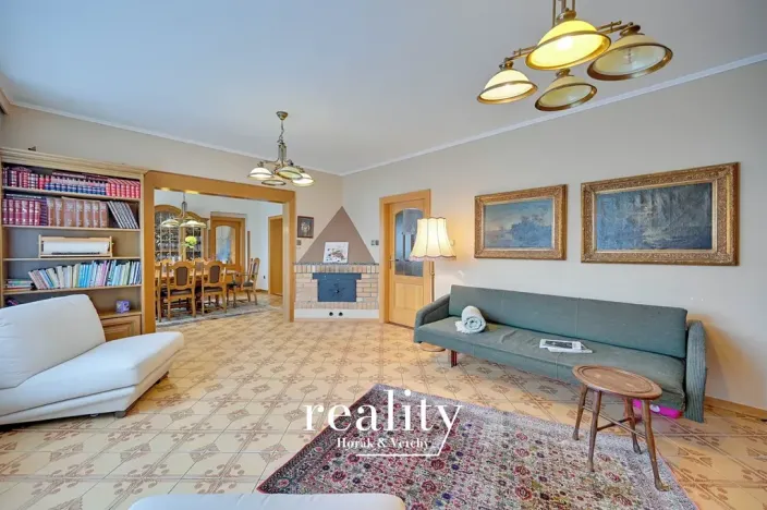 Prodej rodinného domu, Hodonice, 480 m2