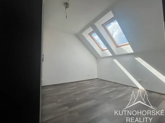 Pronájem bytu 2+kk, Kutná Hora, Na Sioně, 47 m2