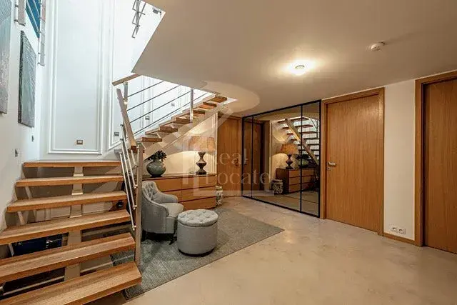 Pronájem bytu 4+kk, Praha - Holešovice, Komunardů, 196 m2