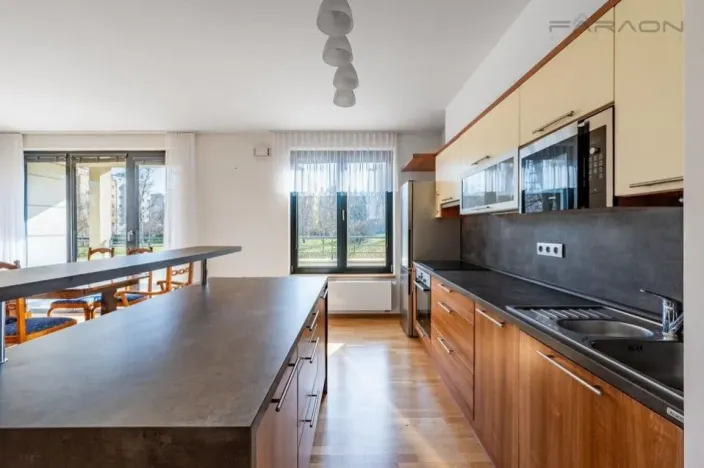 Pronájem bytu 3+kk, Praha - Břevnov, Radimova, 118 m2