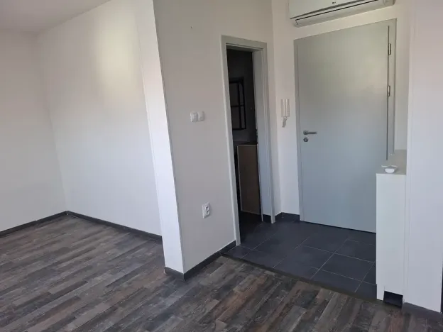 Pronájem bytu 1+kk, Brno, Vážného, 30 m2